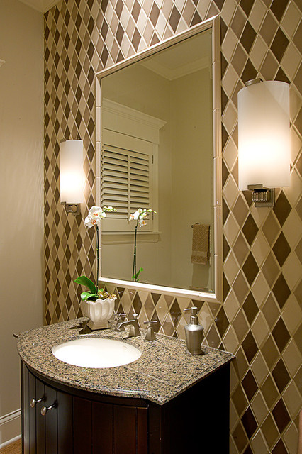 Дизайн туалетной комнаты в карамельно-шоколадных тонах.