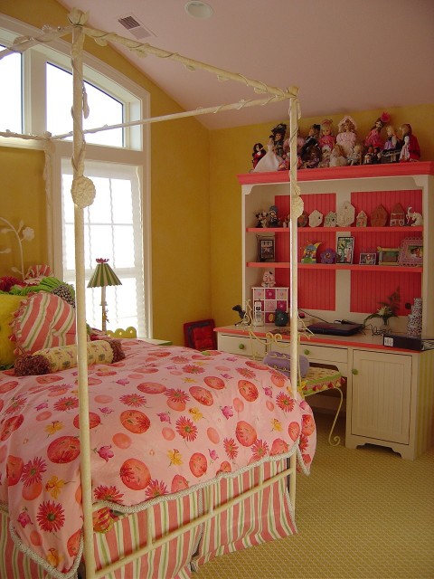 Фотография интерьера детской комнаты для девочек