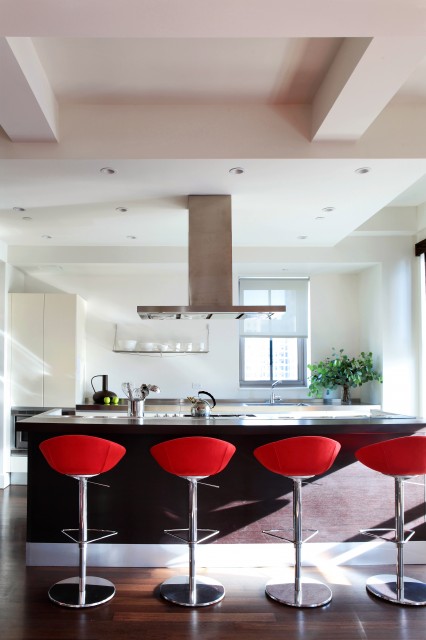 Фотография современного кухонного интерьера
